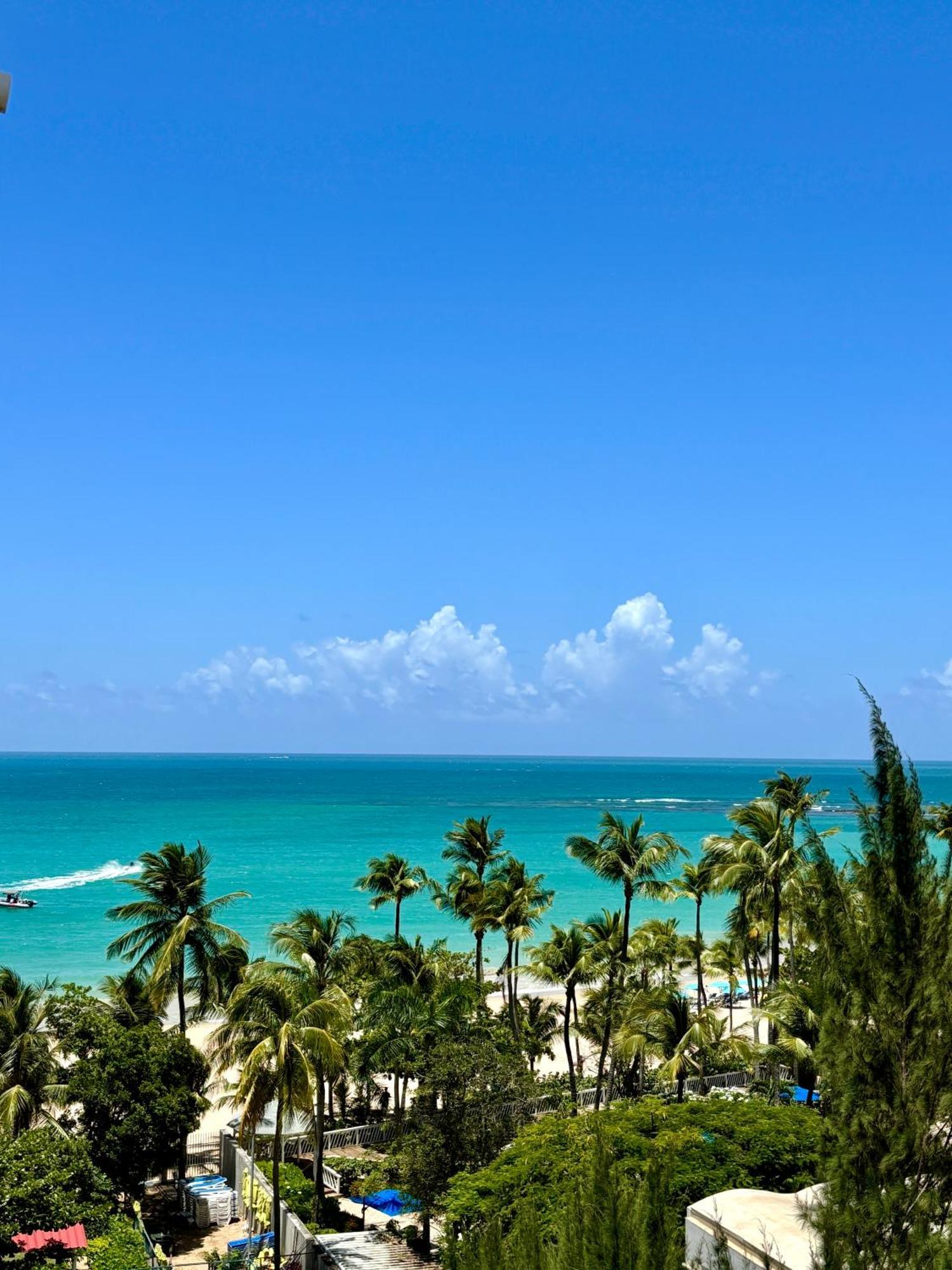 Downtown Beachfront Isla Verde Luxury Apartment Сан-Хуан Экстерьер фото