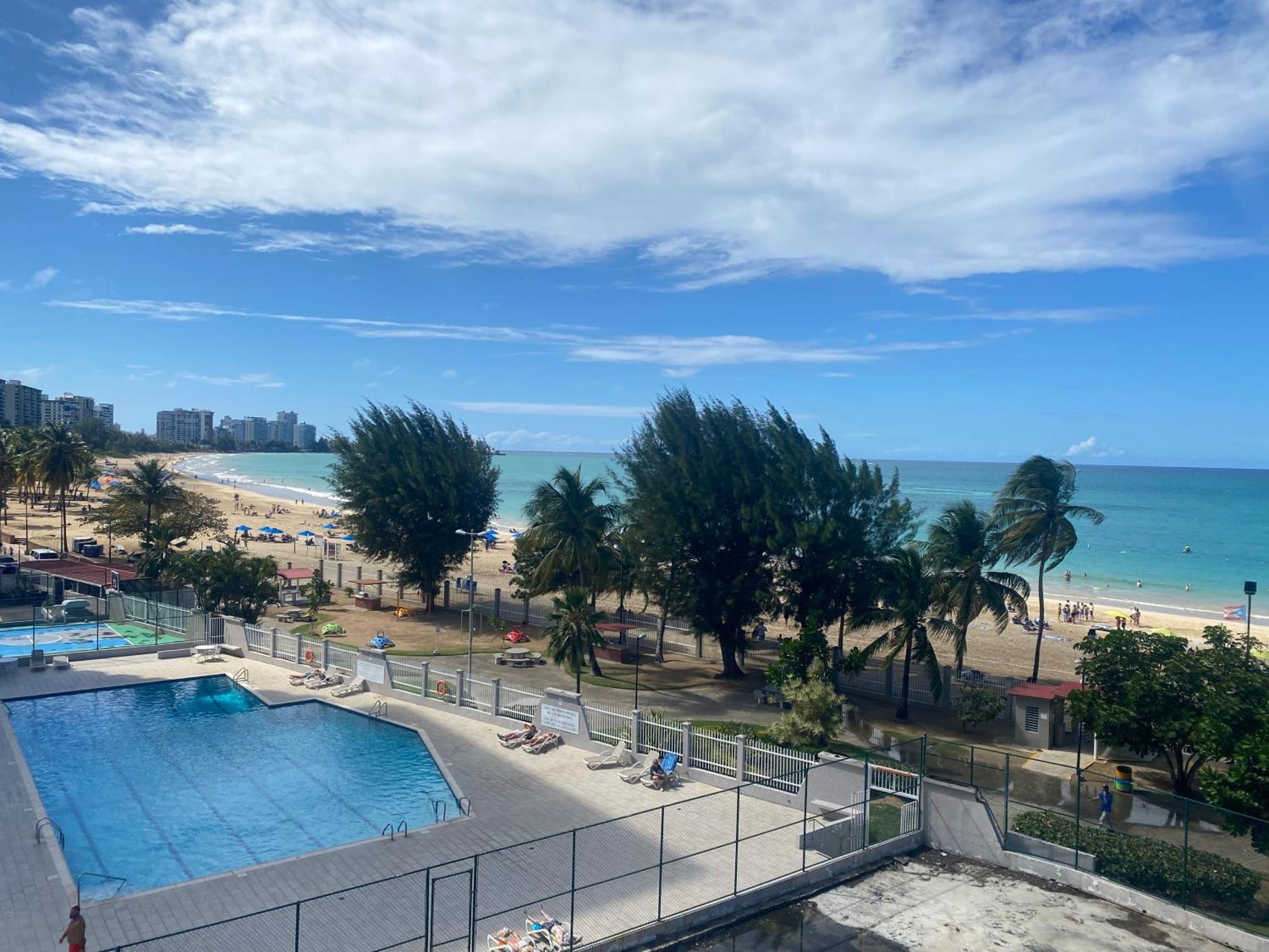 Downtown Beachfront Isla Verde Luxury Apartment Сан-Хуан Экстерьер фото